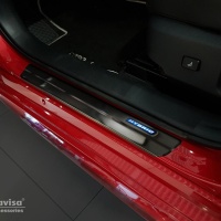 Nerez kryty prah� �ern� Hybrid Suzuki Swace Combi -- od roku v�roby 2020-